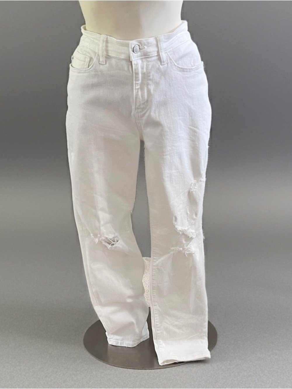 Judy Blue White High-Rise Boyfriend Fit Jeans 9 29